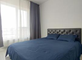 Luxury Modern Free Parking Air Conditioning Netflix Superb Bright View Balcony Self Check in Militari，位于布加勒斯特的酒店