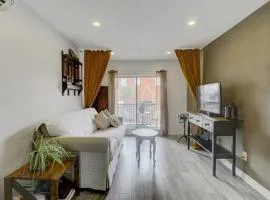 Cozy shared condo in best Montreal area