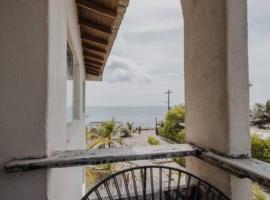 Agradable Apartamento Frente al Mar Tolu - D4，位于Santiago的酒店