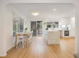 Maroochy 4 Bedroom Family Beachhouse