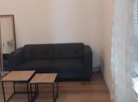 Chambre proche de paris et Roissy，位于Persan的酒店