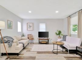 Tiny Home Baby Friendly，位于Rantoul的酒店