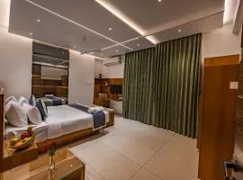 S R Premium Suites