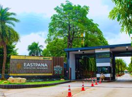 Eastpana Executive Residence 304 Prachinburi，位于Si Maha Phot的酒店