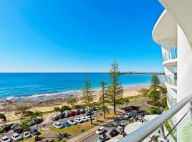 Sirocco Mooloolaba Oceanfront Luxury Sub-Penthouse 9th floor-Sleeps 6，位于穆卢拉巴的酒店