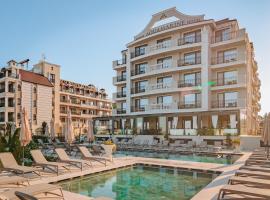 Aquamarine - Beach & SPA Hotel- All inclusive，位于克兰内沃的酒店