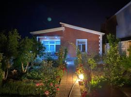 Summer house nearCaspian sea Fatmai, Baku Дачный дом на берегу моря, Фатмаи, Баку，位于巴库的酒店