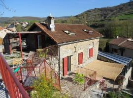 Havre de paix dans les Gorges du Tarn，位于塔恩河畔里维耶尔的酒店