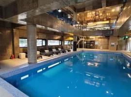 格里姆度假酒店