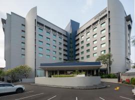 Cityloog Hotel Tebet Jakarta，位于雅加达哈利姆·珀达纳库苏马机场 - HLP附近的酒店