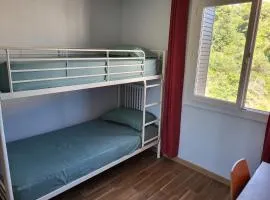 Private Room-4 in HANNANA Apartment- 2 min walk To Tram 12 min to Nice train station 15 min to Massena Place