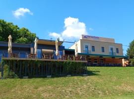 Hotel Marina OASA，位于Grocka的酒店