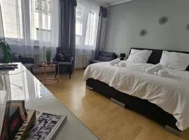 Apartment 1 im Zentrum, Hauptbahnhof, 42103 Wuppertal