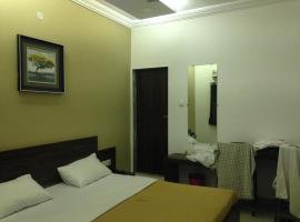 Hotel Ds Inn，位于Lāeja的酒店