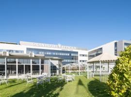 Hotel Attica21 Las Rozas，位于拉斯·罗萨斯·德·马德里的酒店