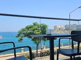 Balluta Bay Seaview 2 bedrooms 2 bathrooms