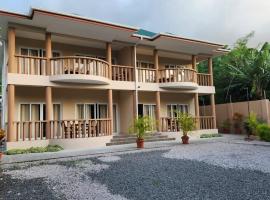 Green self-catering Apartment，位于博瓦隆的酒店