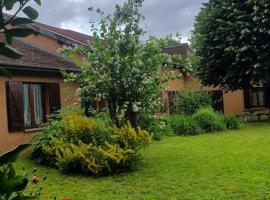 Le gîte des Francs Bourgeois，位于Givry-en-Argonne的酒店