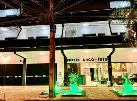 Hotel Arco Iris Palmas，位于帕尔马斯的酒店