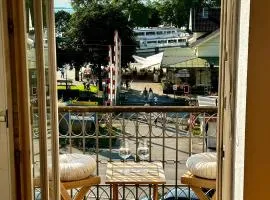 Ferienwohnung mit Balkon und Seeblick