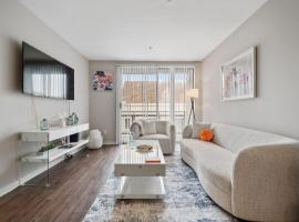 Le Reve , 5 min to the beach Luxury Condo，位于洛杉矶的酒店