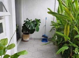 Griya Asri Home，位于Muntilan的酒店
