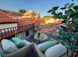 Piraneo apartments，位于皮兰的自助式住宿