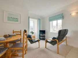 2 Copper Kettle Apartment