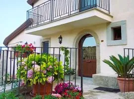 Albergo Diffuso Montalbano Borgo Antico - La Casetta del Vento