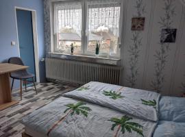 Gemütliches Gästezimmer an der Nordsee，位于克鲁姆赫恩的酒店