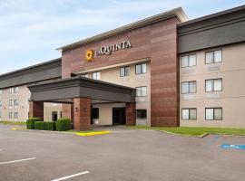 La Quinta Inn Birmingham - Inverness，位于伯明翰的酒店