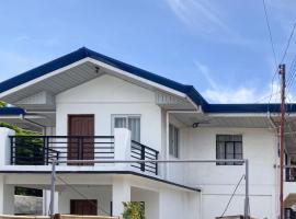 Spacious 3BR house in La Union near beach，位于圣胡安的酒店