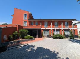 Hotel Carignano，位于卢卡的酒店