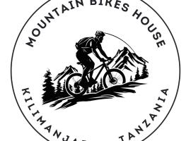 Mountain Bikes House，位于莫希的酒店