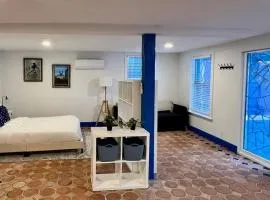 Elegant 1BR Montrose - Napoli The Italian Plaza