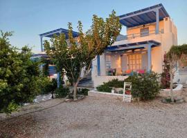 BLUE PARADISE SUITES，位于Pachaina的酒店