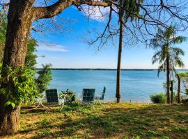 Casa frente al R&iacute;o Paran&aacute;，位于伊图萨因戈的海滩酒店