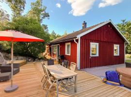 2 Bedroom Amazing Home In Figeholm，位于Figeholm的酒店