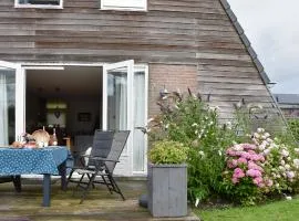 Fries Vakantiehuis, grote tuin, nabij het Pikmeer