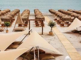 FERNWEH No 5 MAMAIA Nord，位于北马马亚-讷沃达里的酒店