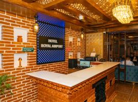 Hotel Royal Airport，位于加德满都的酒店