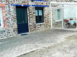 gîte marin petit châtelet，位于Hirel的酒店