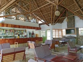 Hillstone Safari Lodge，位于Kimana的酒店