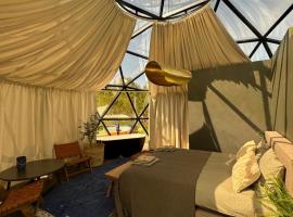 KUUL STAY - luxury glass domes，位于Virtsu的度假园