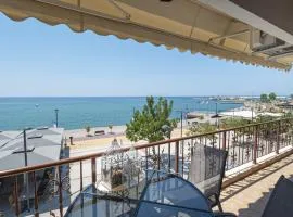 Kaus Luxury Seaview by RentalsPro - Nea Moudania Halkidiki