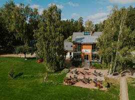 雷尼斯酒店，位于Turaida的酒店