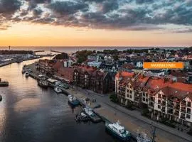 Bulwar Portowy, Sun & Snow