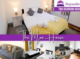 The Moo House 2 bed Property - STAYSEEKERS