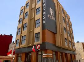 MH HOTEL LA CASA，位于阿尤恩的酒店