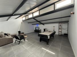 Dream Factory Apartament，位于托尔德西拉斯的酒店